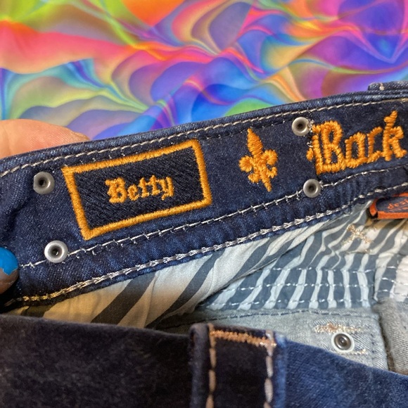 Rock Revival 25 women’s “Betty” jeans - Picture 13 of 14